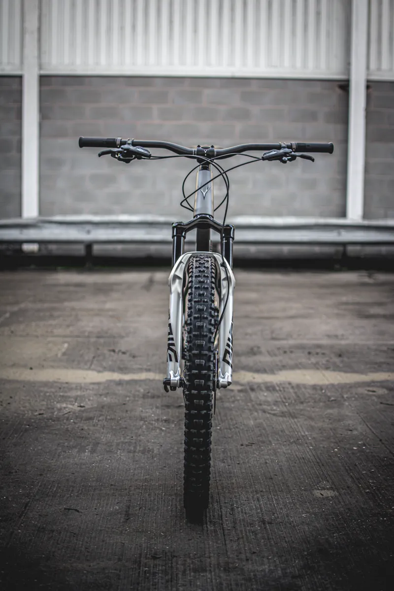 Ex Display Whyte 909 XL 2022 Matt Zinc Grey/Light Grey-6